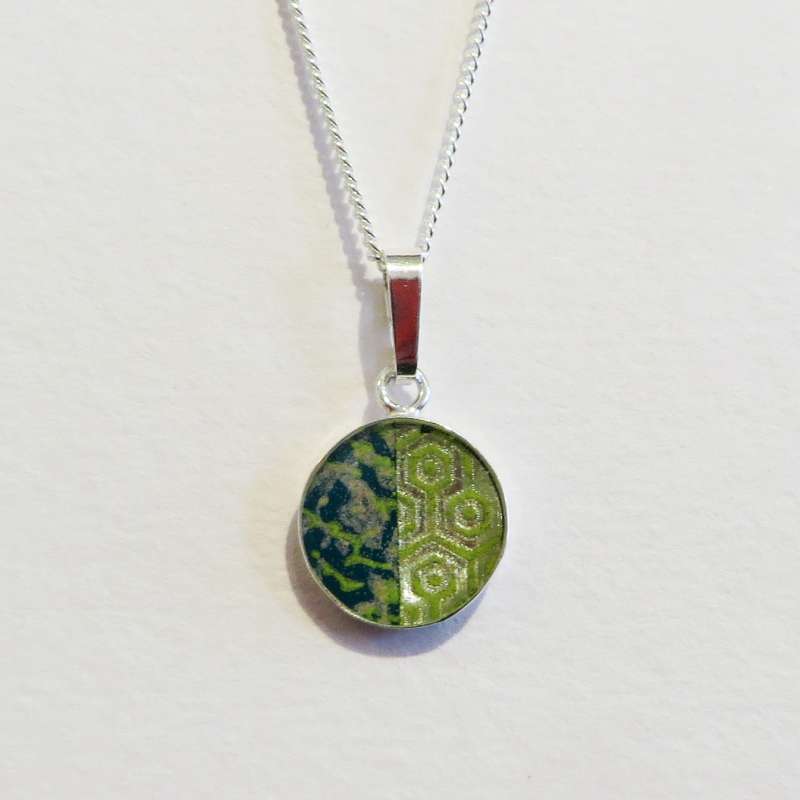 Small round pendant