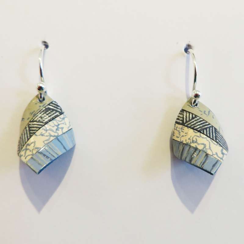 Handkerchief earrings 