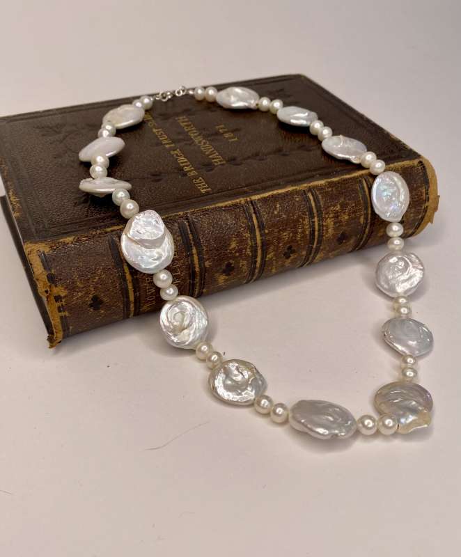 Cultured Pearls Necklace