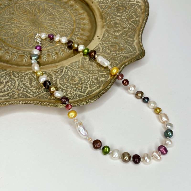 Multi-coloured Cultured Pearls Necklace