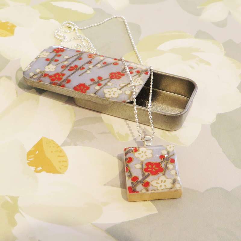 Scrabble Tile Pendant and matching tin