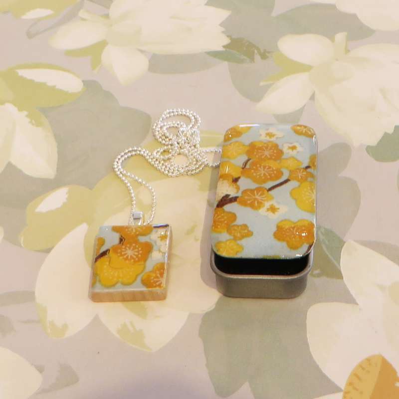 Scrabble Tile Pendant and matching Tin